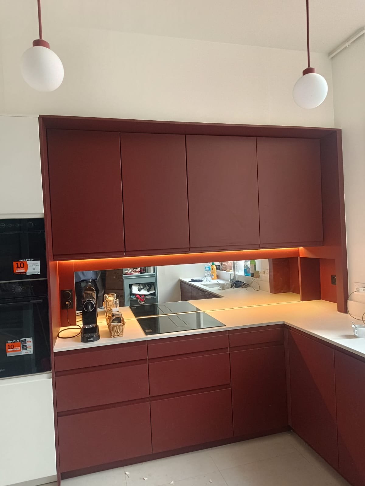 Cuisine bordeaux · réalisation ART TEC RÉNOVATION