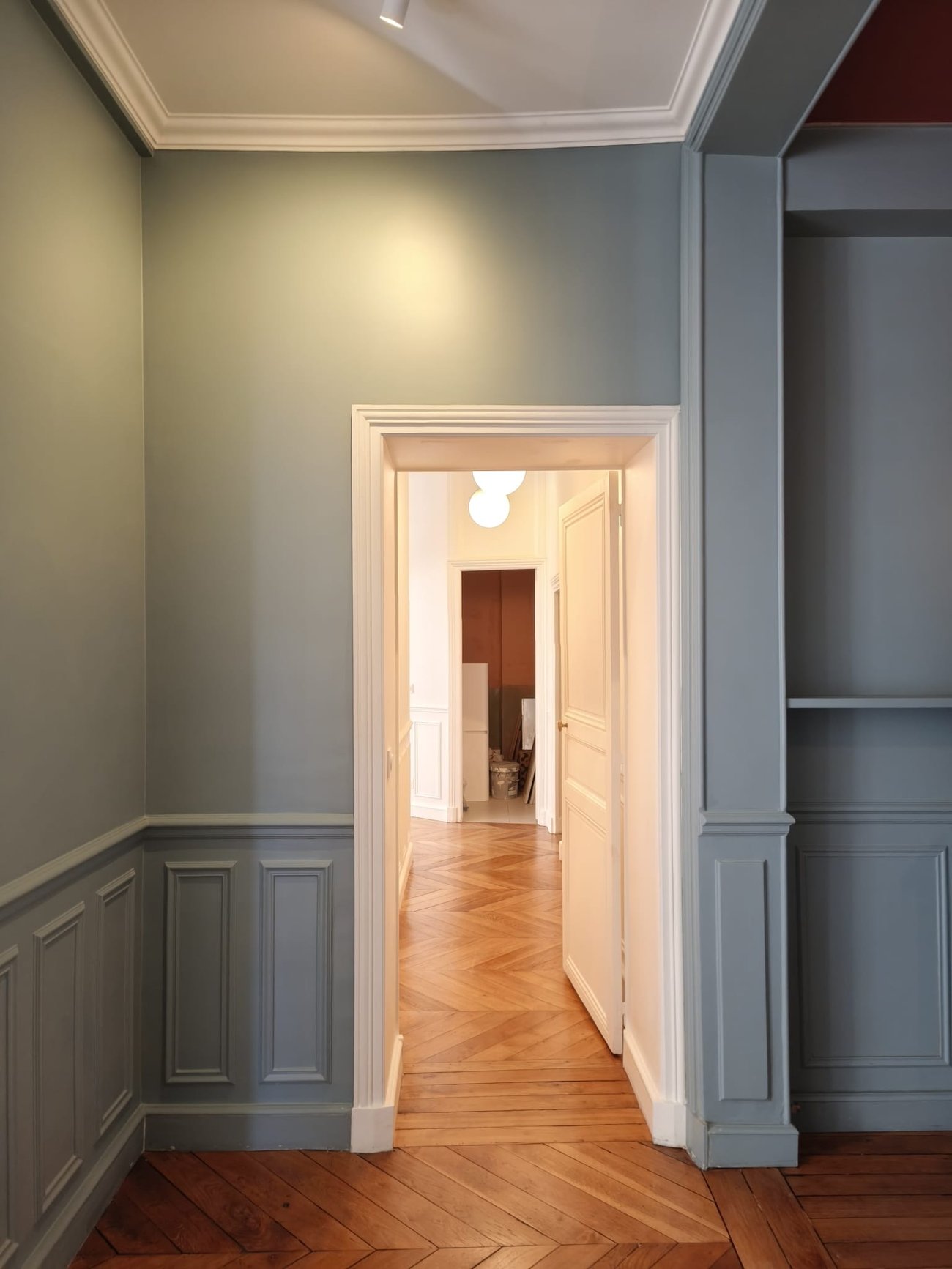 Enfilade & moulures · réalisation ART TEC RÉNOVATION