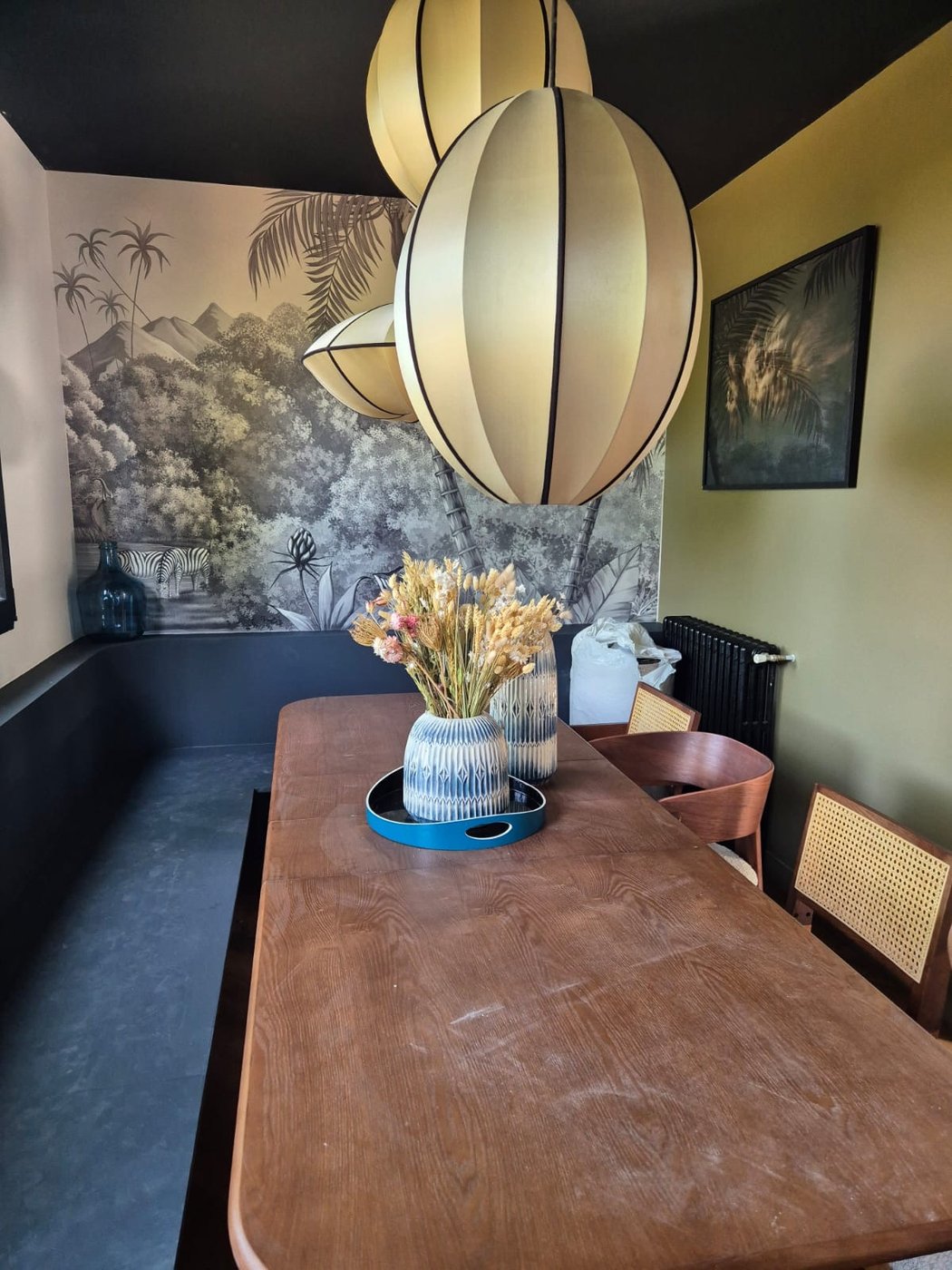 Coin repas jungle · réalisation ART TEC RÉNOVATION